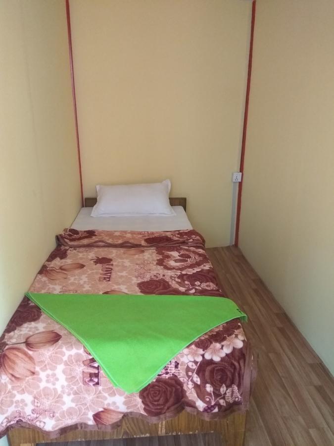 Beehive Hostel カトマンズ エクステリア 写真